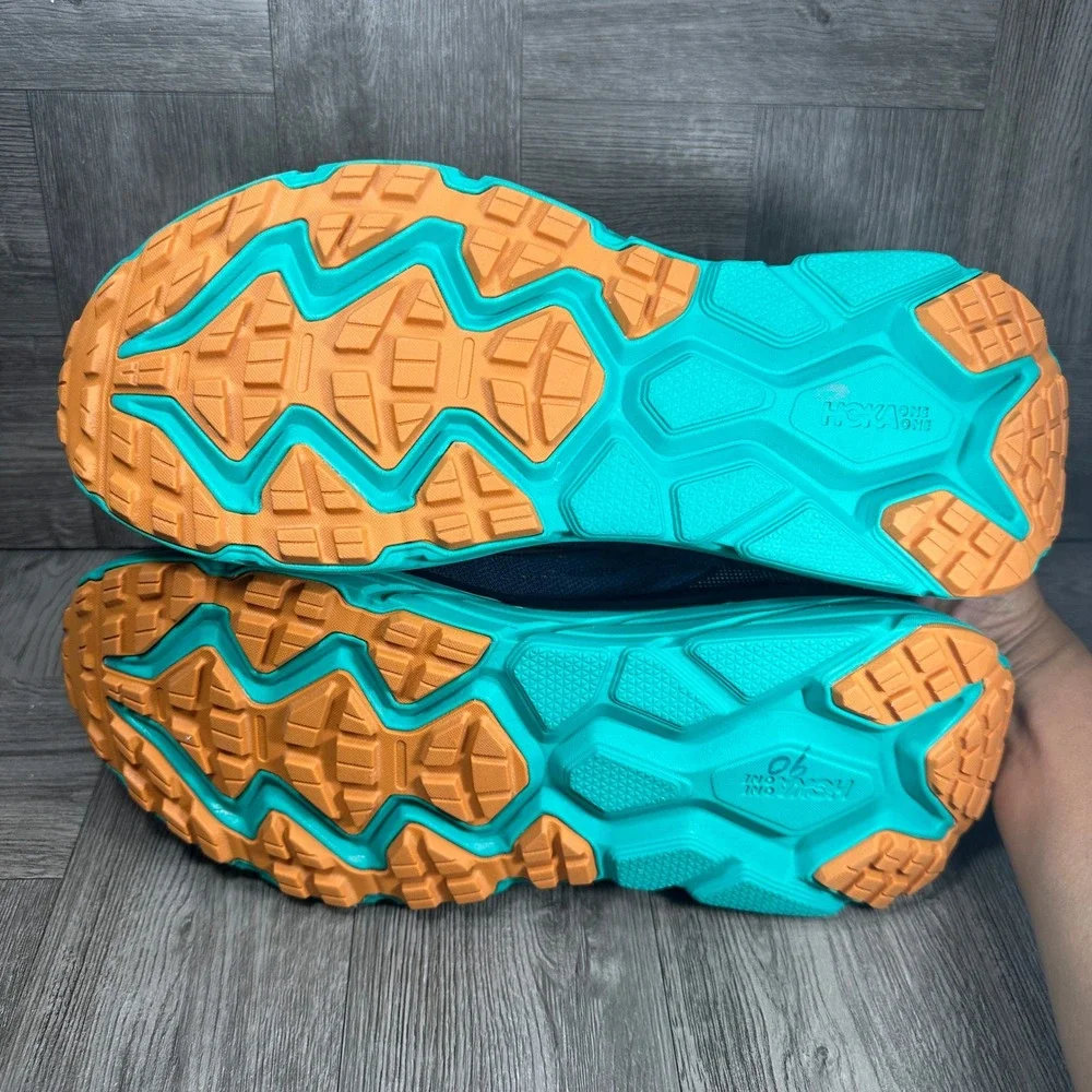 Hoka One One these hoka